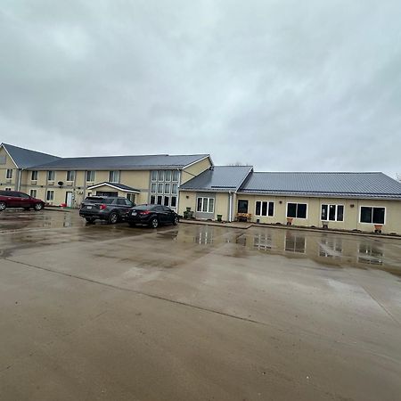De Smet Super Deluxe Inn & Suites المظهر الخارجي الصورة