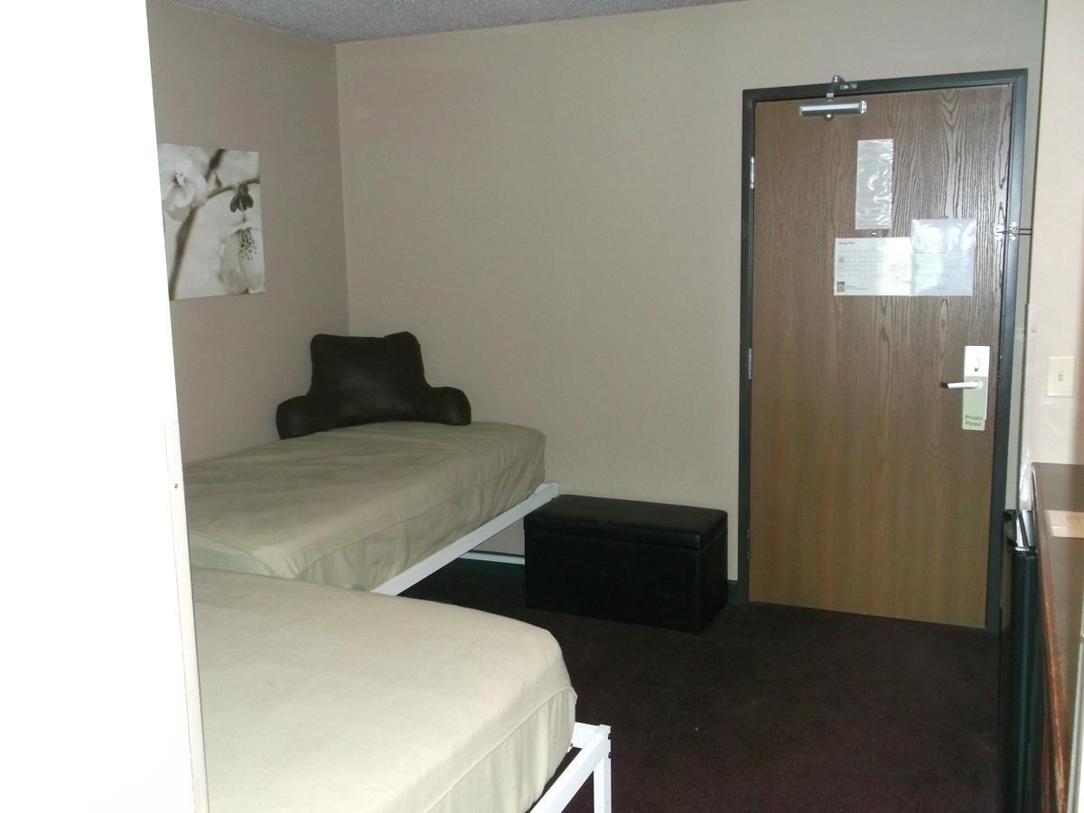 De Smet Super Deluxe Inn & Suites المظهر الخارجي الصورة